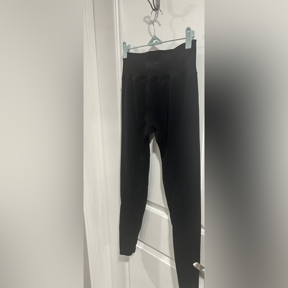 Victoria’s Secret PINK Active Seamless Black Leggings - Picture 8 of 11